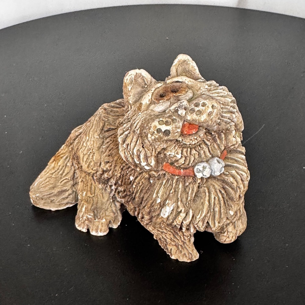Vintage Whimsical Ceramic Cat‎ Figurine with Collar Cute Kitty Decor